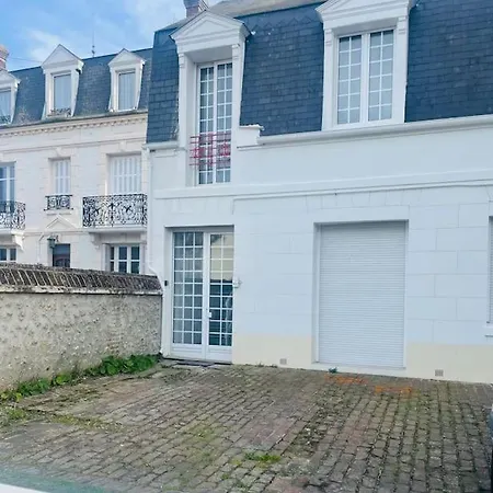 La Casa Republique Yourhosthelper * Deauville